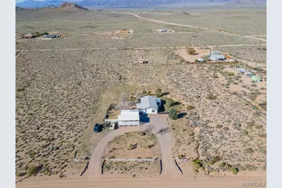 8685 E Colorado Drive, Kingman, AZ 86401 - Photo 29