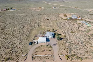 8685 E Colorado Dr, Kingman, AZ 86401 - Photo 29