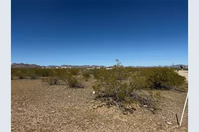 7910 W Unkar Drive, Golden Valley, AZ 86413 - Photo 15