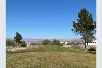 2081 E Calle La Reina, Fort Mohave, AZ 86426 - Photo 9