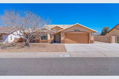 3960 N Diamond Drive, Kingman, AZ 86409 - Photo 1