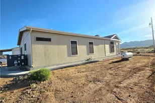 3869 N Alpine Rd, Golden Valley, AZ 86413 - Photo 35