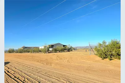 3869 N Alpine Road, Golden Valley, AZ 86413 - Photo 41