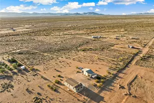 3869 N Alpine Rd, Golden Valley, AZ 86413 - Photo 47