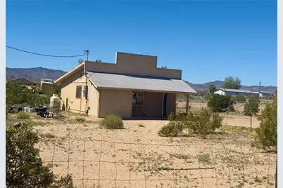 3587 N Horse Mesa Road, Golden Valley, AZ 86413 - Photo 5