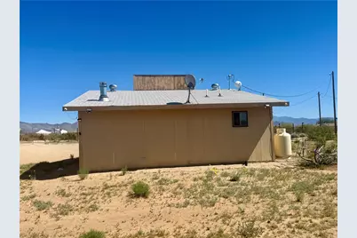 3587 N Horse Mesa Road, Golden Valley, AZ 86413 - Photo 11