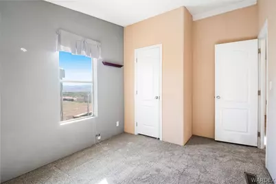 9260 N Diamond Bar Avenue, Kingman, AZ 86401 - Photo 15