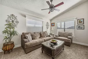 537 Roadrunner Dr, Bullhead City, AZ 86442 - Photo 17