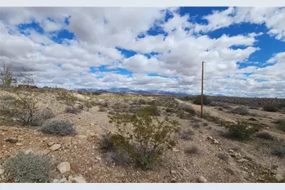 3304 Trumpet Drive, Yucca, AZ 86438 - Photo 3