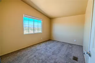 7520 W Shipp Dr, Golden Valley, AZ 86413 - Photo 33