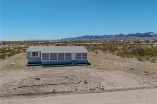 7520 W Shipp Dr, Golden Valley, AZ 86413 - Photo 7