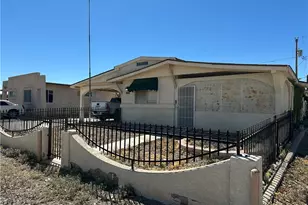 1547 Trane Rd, Bullhead City, AZ 86442 - Photo 1