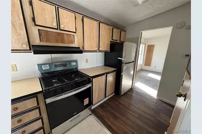 4289 Hwy 68 #19, Golden Valley, AZ 86413 - Photo 11