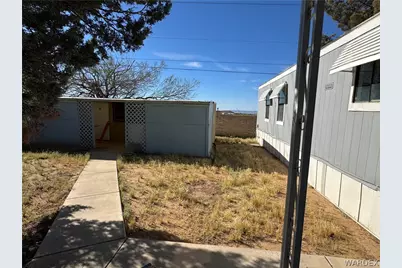 4289 Hwy 68 #19, Golden Valley, AZ 86413 - Photo 31