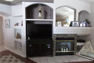 2893 Winchester Rd, Bullhead City, AZ 86442 - Photo 15