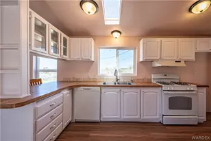 4290 N Smoketree Rd, Golden Valley, AZ 86413 - Photo 23