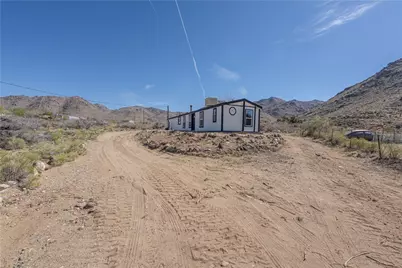 4290 N Smoketree Road, Golden Valley, AZ 86413 - Photo 5