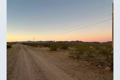 0000 Centennial Drive, Golden Valley, AZ 86413 - Photo 13