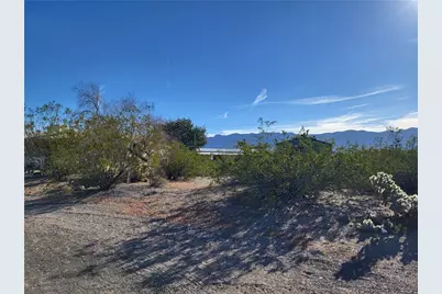 850 W Spray Cove, Meadview, AZ 86444 - Photo 1