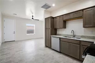 3205 N Fairfax St, Kingman, AZ 86409 - Photo 11