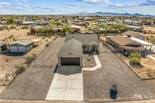 13184 S Cove Pkwy, Topock, AZ 86436 - Photo 27