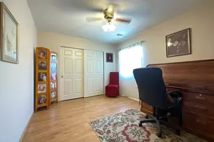 1894 E Corwin Rd, Bullhead City, AZ 86442 - Photo 23