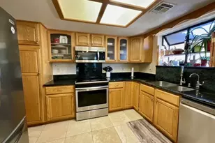 1894 E Corwin Rd, Bullhead City, AZ 86442 - Photo 13