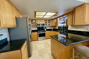 1894 E Corwin Rd, Bullhead City, AZ 86442 - Photo 11