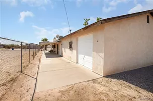 2260 Lakeside Dr, Bullhead City, AZ 86442 - Photo 47