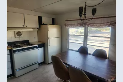 120 W Phantom Creek Lane, Meadview, AZ 86444 - Photo 9