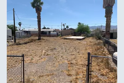 1899 Hualapai Drive, Bullhead City, AZ 86442 - Photo 1