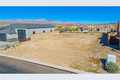 2605 Port Isabel Way, Bullhead City, AZ 86429 - Photo 3