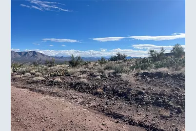 020 E Outlaw Canyon Road, Kingman, AZ 86401 - Photo 9