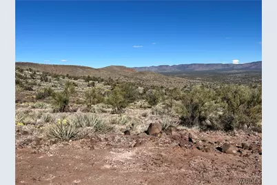354-55-020 E Outlaw Canyon Road, Kingman, AZ 86401 - Photo 1