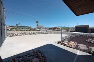 301 Farallon Dr, Lake Havasu, AZ 86403 - Photo 5