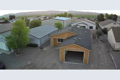9854 S Phoenix Drive, Mohave Valley, AZ 86440 - Photo 11