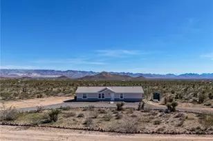 5874 N Ehrenburg, Golden Valley, AZ 86413 - Photo 13