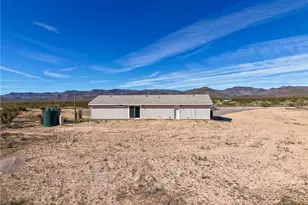 5874 N Ehrenburg, Golden Valley, AZ 86413 - Photo 3