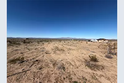 326-06-038 N Hualapai Drive, Dolan Springs, AZ 86441 - Photo 1