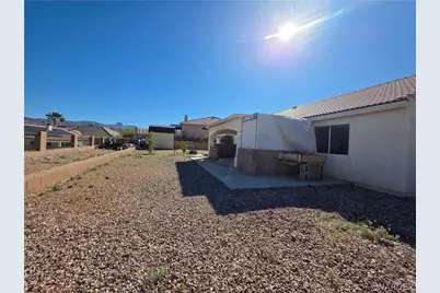 3477 Sunlamp Drive, Bullhead City, AZ 86429 - Photo 17