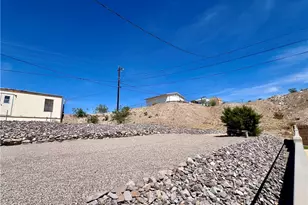 2258 Red Rock Rd, Bullhead City, AZ 86442 - Photo 11