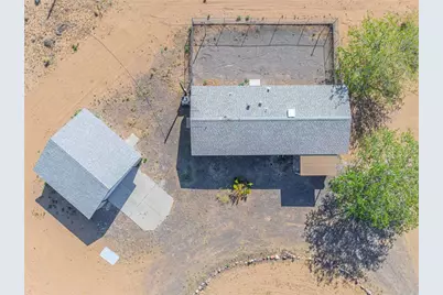 860 S Derby Circle, Golden Valley, AZ 86413 - Photo 3