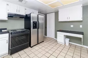 8286 S Smoketree Ln, Mohave Valley, AZ 86440 - Photo 9