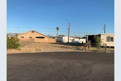 622 Havasu Lane, Bullhead City, AZ 86442 - Photo 3
