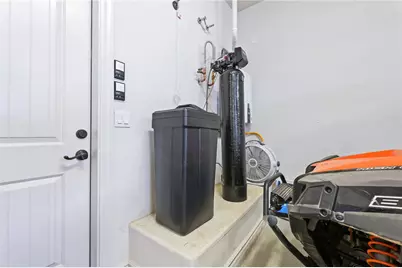 10715 S Blue Water Bay, Mohave Valley, AZ 86440 - Photo 31