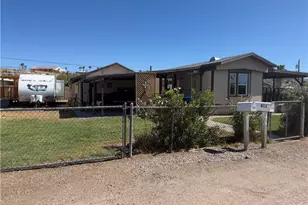 811 Safari Dr, Bullhead City, AZ 86442 - Photo 5