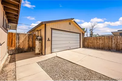 811 Safari Drive, Bullhead City, AZ 86442 - Photo 25
