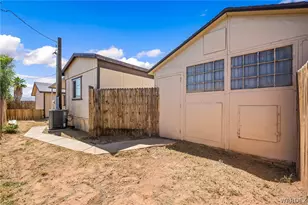 811 Safari Dr, Bullhead City, AZ 86442 - Photo 31
