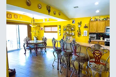 2446 Highland Trail, Bullhead City, AZ 86442 - Photo 7