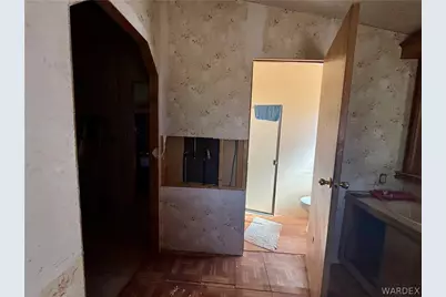 18516 N Squaw Drive, Dolan Springs, AZ 86441 - Photo 45
